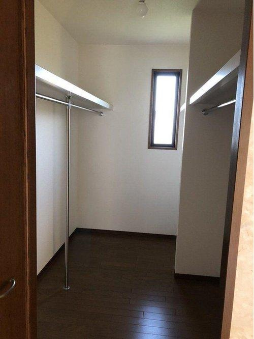 山田町　中古戸建の収納|ウォークインクローゼット