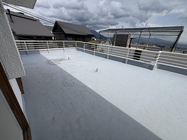 【バルコニー】 | ２Ｆルーフバルコニー