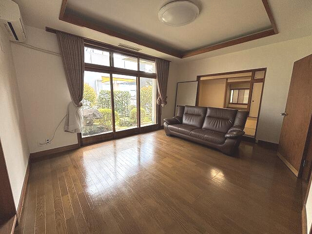 【洋室】 | １Ｆ洋室