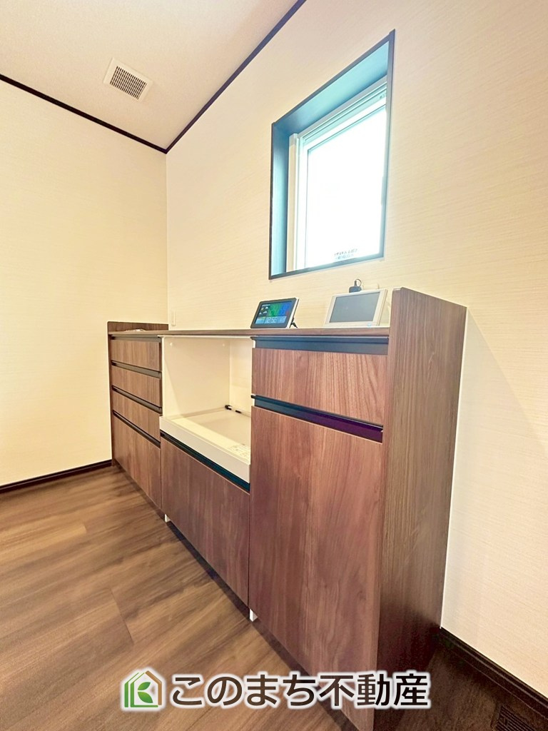 宇都宮市鶴田町　平屋＋モデルハウスの収納|カップボードが標準装備なのはうれしいですね♪
