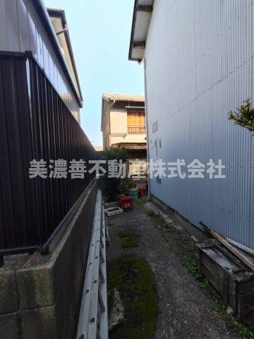 ６５０９６　岐阜市忠節町土地の外観