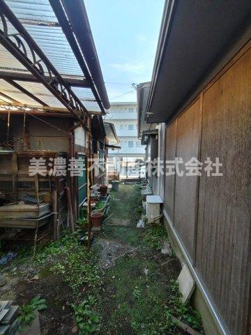 ６５０９６　岐阜市忠節町土地の外観