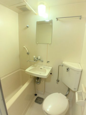 ハイツ若草Ⅱの浴室