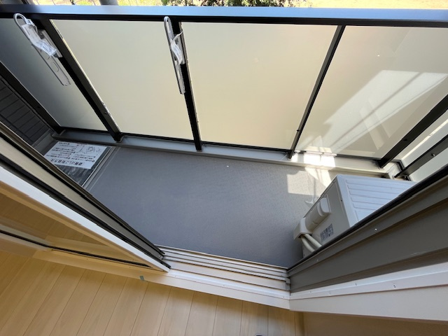 【バルコニー】