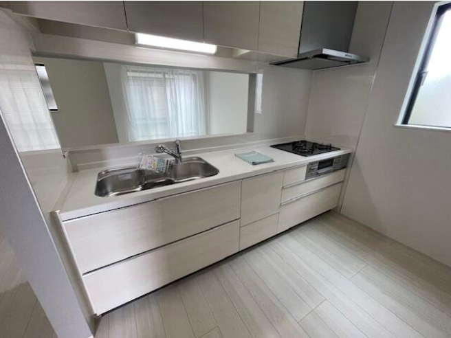 神戸市垂水区桃山台6丁目のキッチン