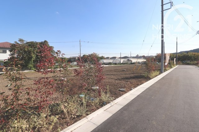 【前面道路含む現地写真】 | あきる野市伊奈　売地　全16区画　15号区 | 前面道路含む現地写真です