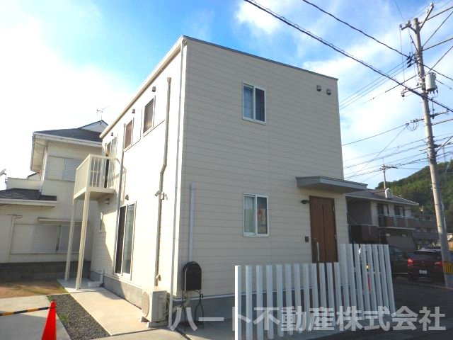 シャルマン・ロコの外観