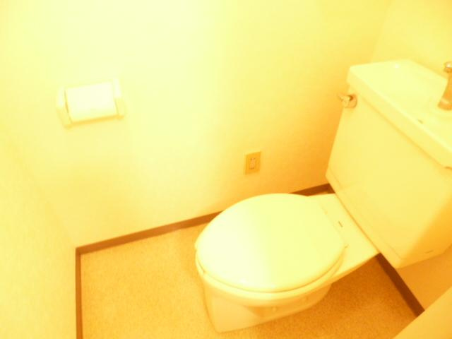 藤栄コーポのトイレ