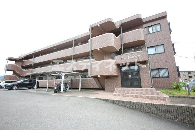 グランド・カーサの外観