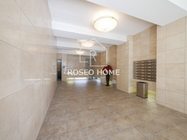 アーデンタワー立売堀のロビー