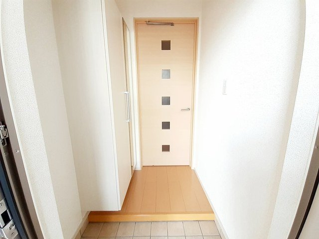 カーサ　ブローテＡの玄関