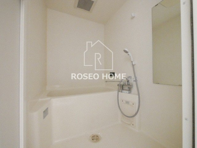 アーデンタワー立売堀の浴室|同マンション別部屋：参考写真