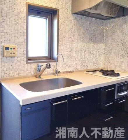 グランシティ湘南海岸マリナージュスクエアのキッチン