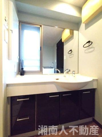 グランシティ湘南海岸マリナージュスクエアの洗面所