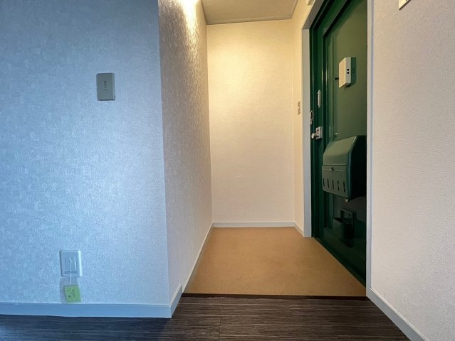 コーポラス摂津の玄関