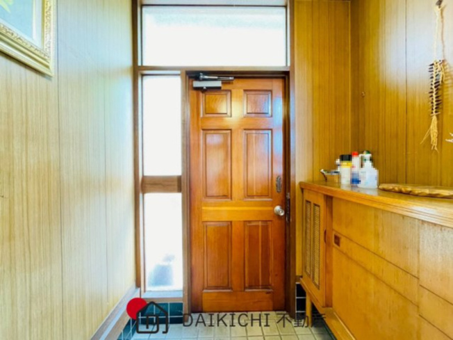 【玄関】 | 白岡市小久喜　中古戸建