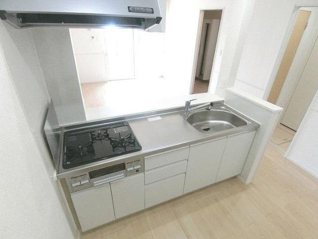 ツイル　フィールドのキッチン