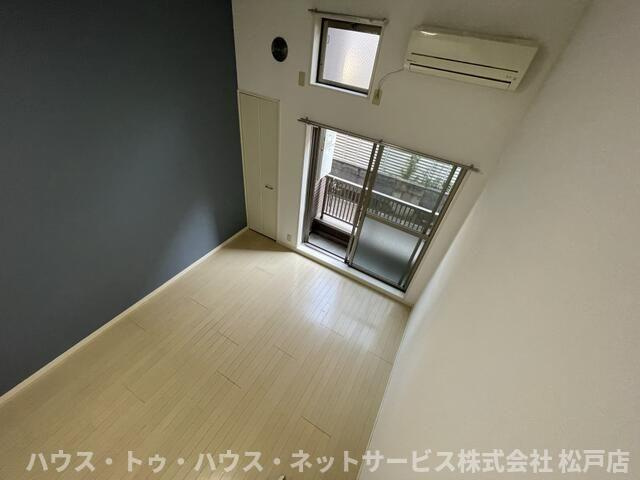 グランルージュＮ馬橋の寝室