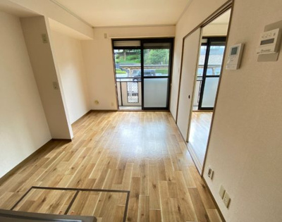 【居間・リビング】 | ファミールコート