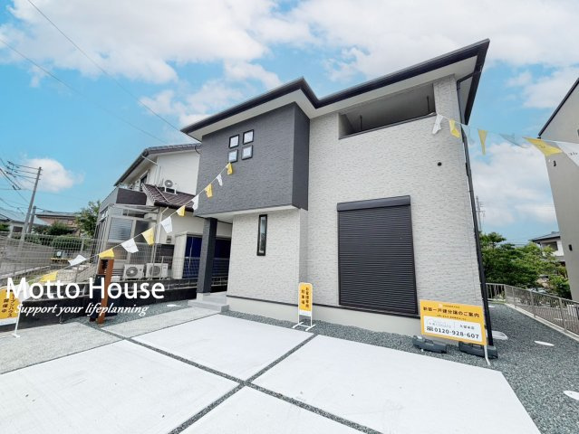 久留米市高良内町18号地の外観|おしゃれな新築戸建♪