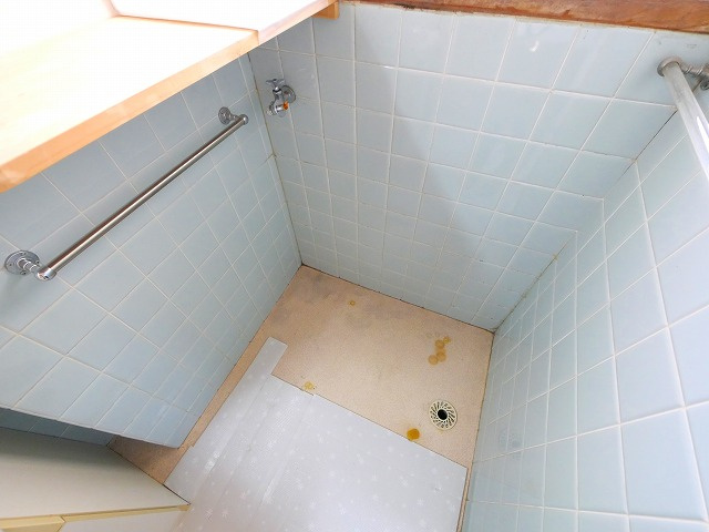 鳥見町　安川貸家の設備