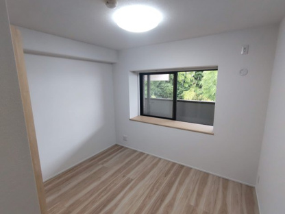 【洋室】リヴァージュ高林 