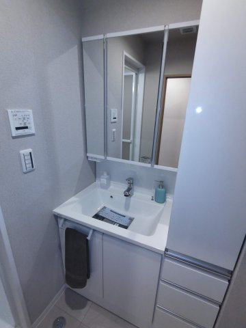 【独立洗面台】リヴァージュ高林 