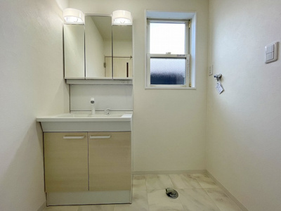 【独立洗面台】 | 大和郡山市小泉町【リフォーム済】