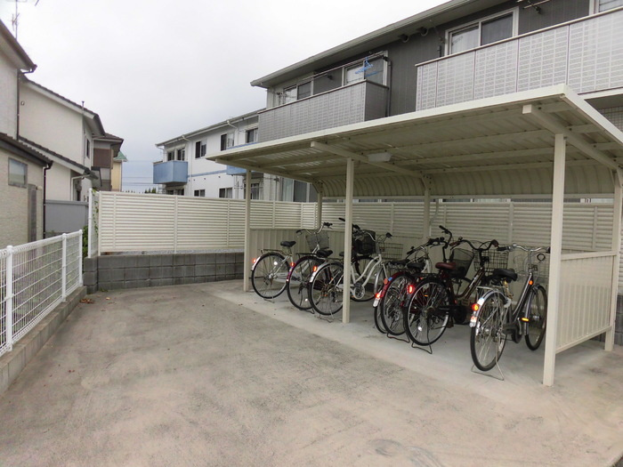 ブライトコート花繰 B棟のその他共用部分|駐輪場