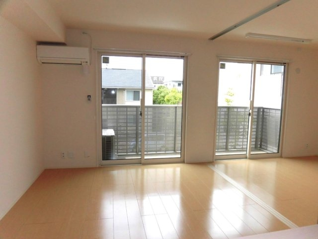 セジュールSAITOU A棟の洋室|A202 LDK・南側洋室