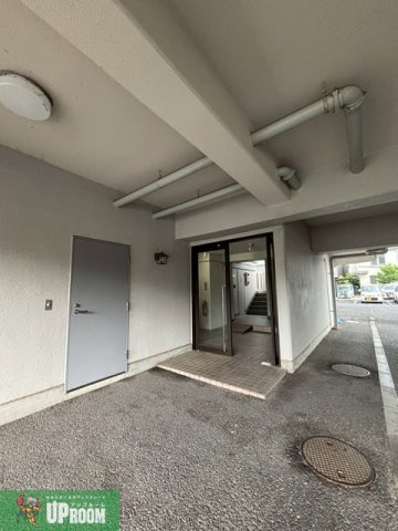 グランクリュのエントランス