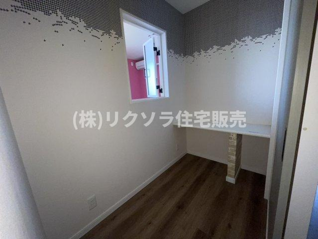 田口1丁目　中古一戸建ての収納|収納兼書斎
■物件内覧・資金計画相談・住宅ローン相談、リフォーム相談、お問合せ受付中■
※当日・翌日のご内覧、ご相談はお電話でのお問合せがスムーズです！