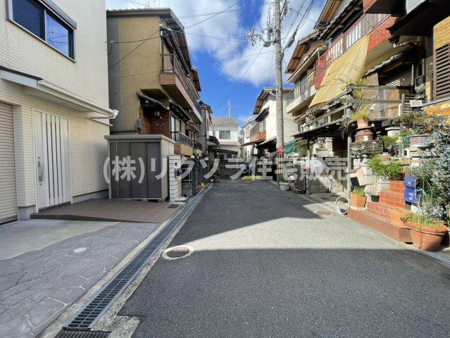 田口1丁目　中古一戸建ての前面道路含む現地写真|■物件内覧・資金計画相談・住宅ローン相談、リフォーム相談、お問合せ受付中■
※当日・翌日のご内覧、ご相談はお電話でのお問合せがスムーズです！