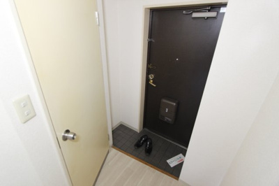 【玄関】 | サンプラザ神楽