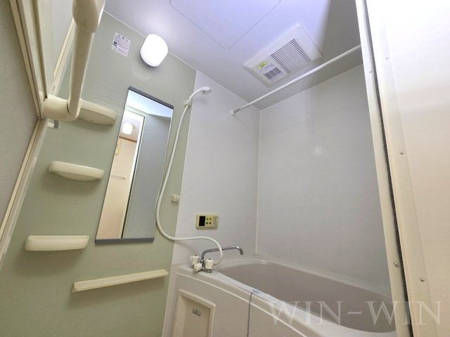 アヴァンツァーレ・イーストの浴室