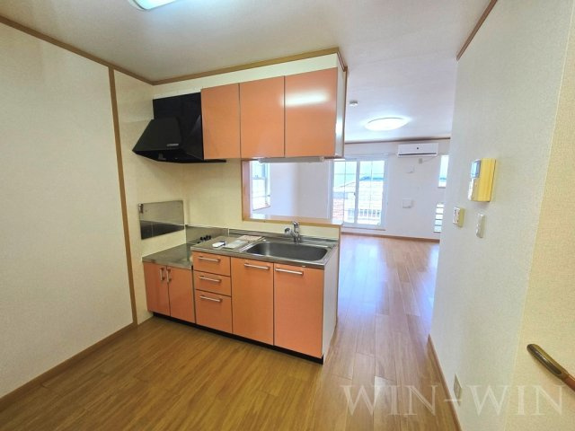 アヴァンツァーレ・イーストのその他