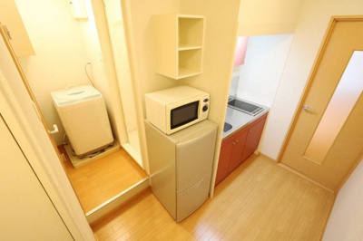 【設備】 | エヌリバー | 冷蔵庫、電子レンジ