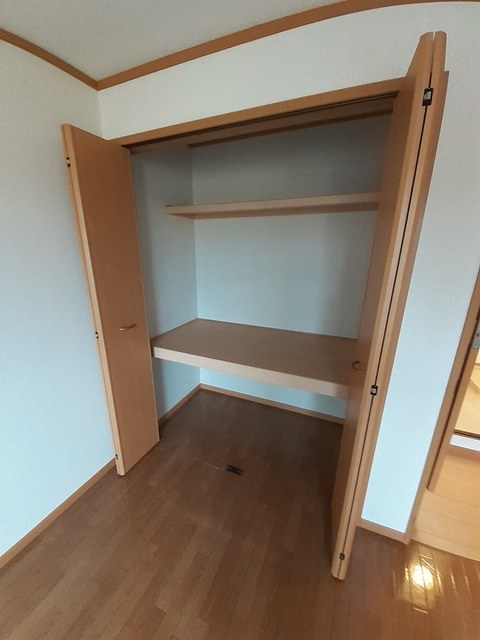 ア・ラ・モード　Ⅰの収納|たっぷり収納できるクローゼットも魅力的♪