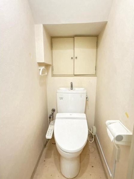 ノブビルホドガヤのトイレ|ゆったりとした空間のトイレです