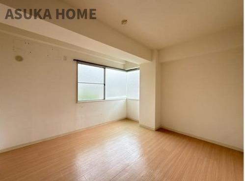 ノブビルホドガヤの居間・リビング|リビングです