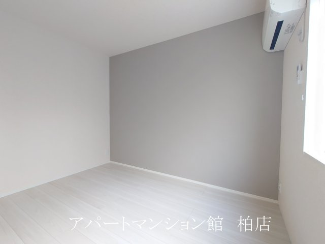 ソラーナ　フェリスの寝室