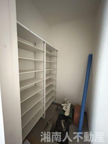 藤沢市石川２丁目５－２１新築戸建の収納|大きなものも収納できそうです