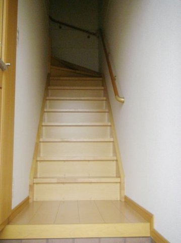 ランドマークけやきⅥ番館の玄関|シンプルで使いやすい玄関です