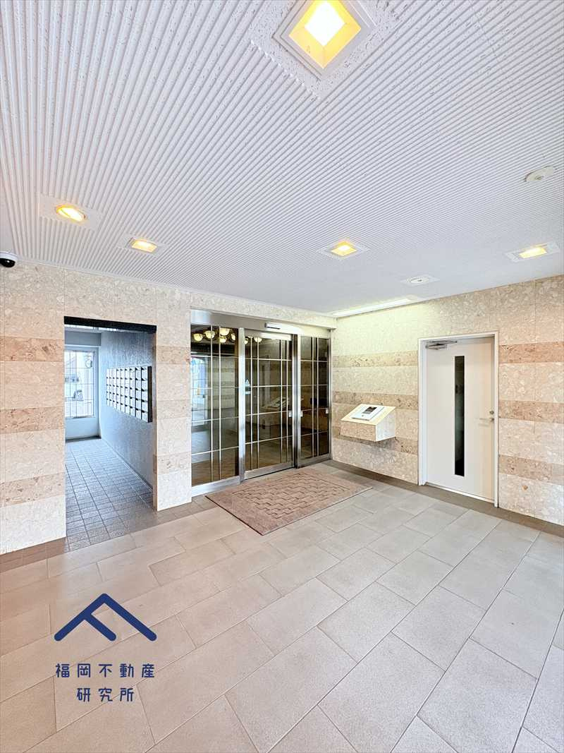 ユーハイム曰佐リベックスのエントランス