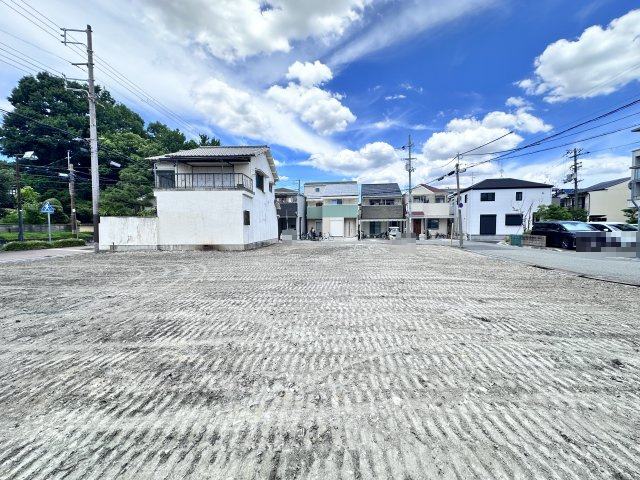 FreeLife久々知11　1号地の前面道路含む現地写真