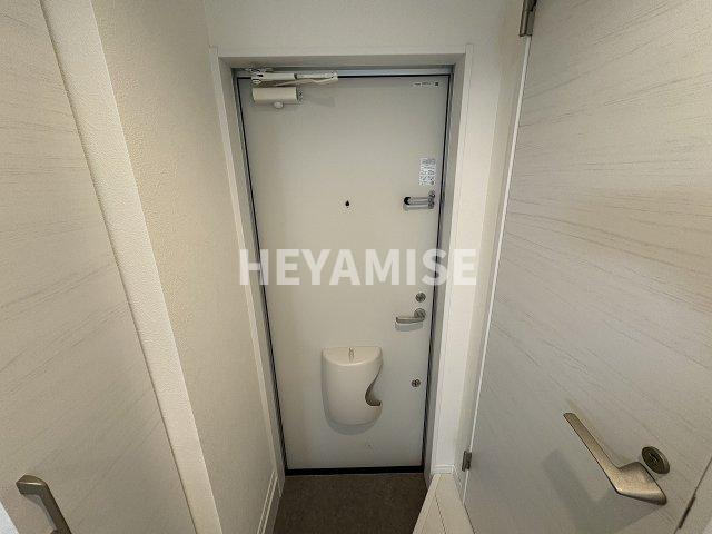 デ・クメール空港通りの玄関|※室内画像は同物件別号室のもの