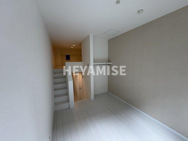 デ・クメール空港通りの居間・リビング|※室内画像は同物件別号室のもの