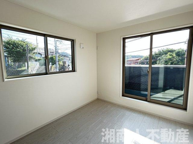 藤沢市城南３丁目１４８－２新築戸建の洋室|コンパクトで使いやすい洋室です