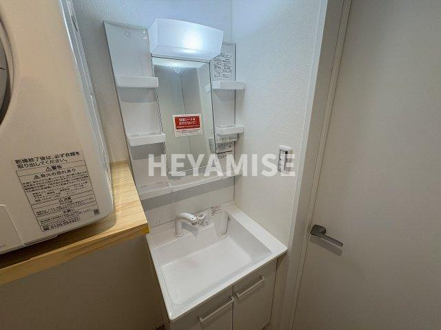 STAGE　NISHIGO　Aの洗面所