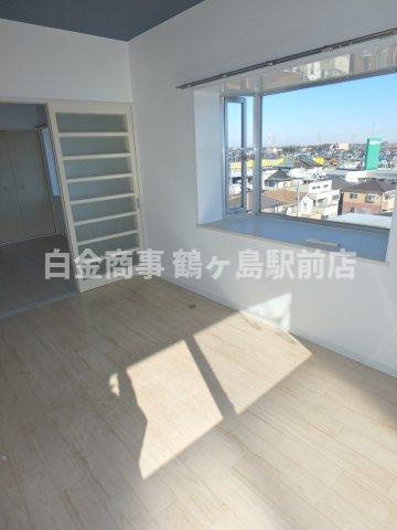 坂戸市大字片柳の賃貸マンションの洋室